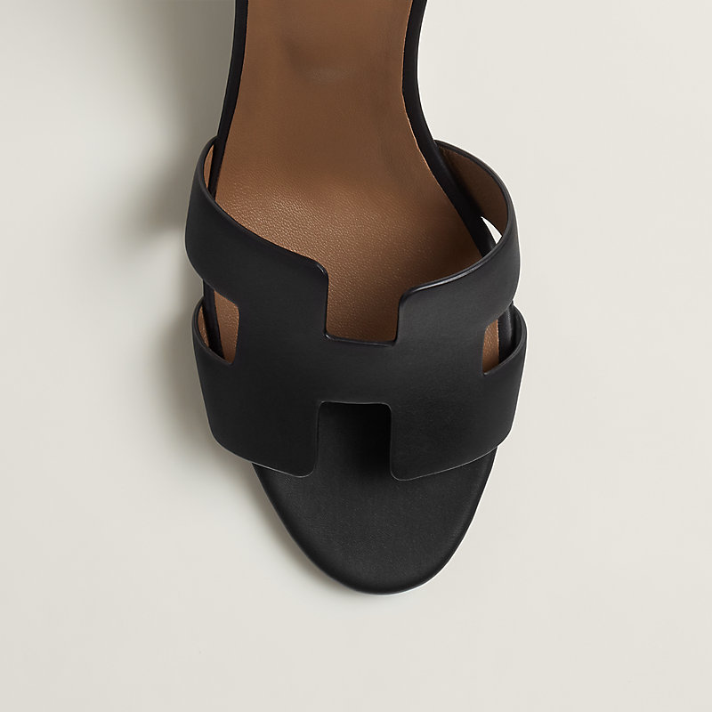 Oran sandal in 2023  Hermes slides, Hermes style, Leather heels