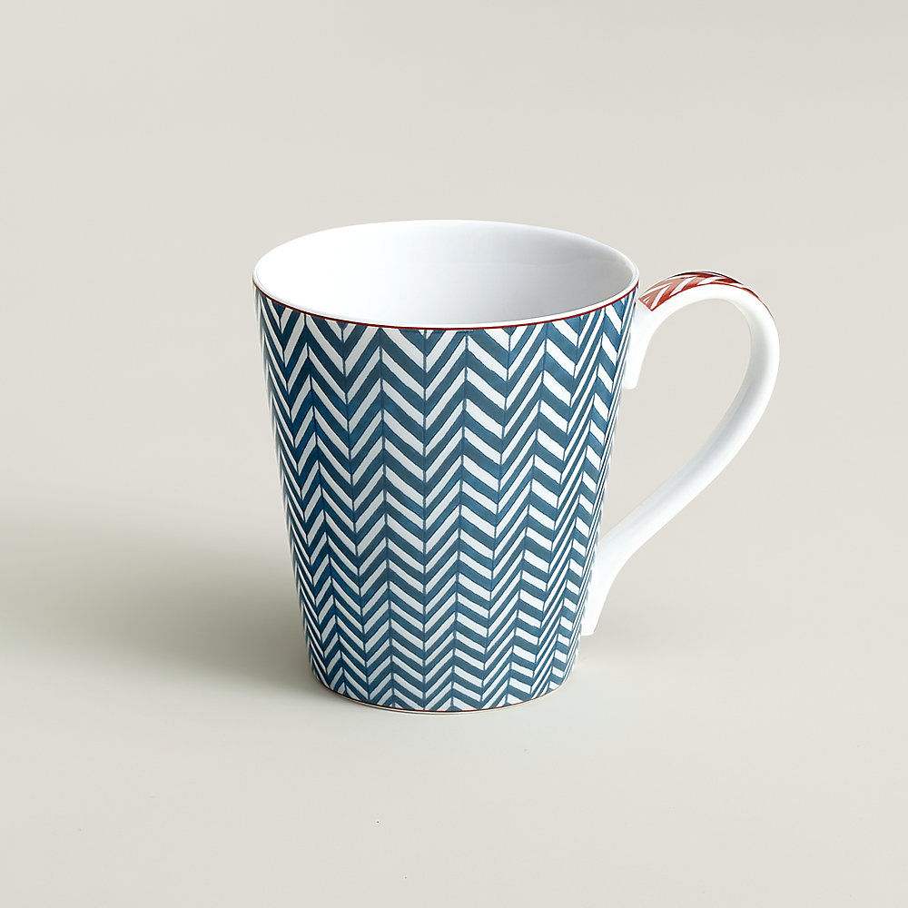 Les Cabanes blue herringbone mug | Hermès USA