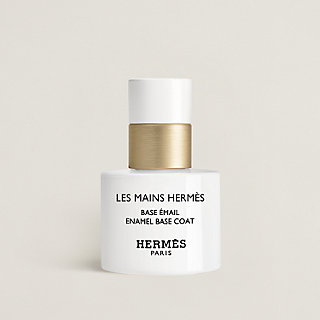 Les Mains Hermes, Nail polish base coat