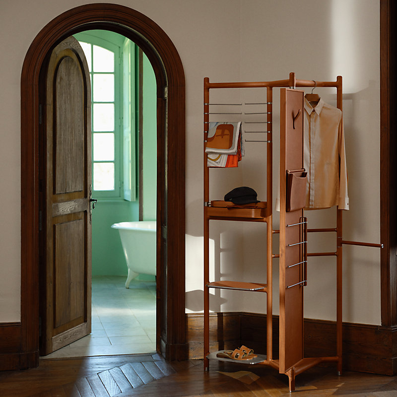 Les Necessaires d'Hermès "groom" valet stand