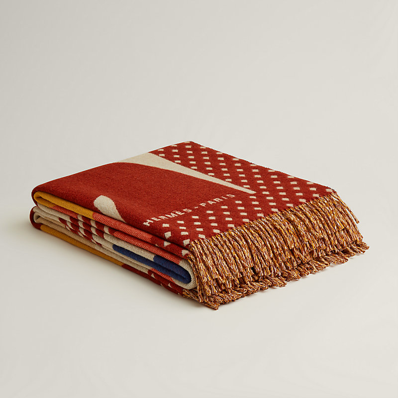 Les Objets du Faubourg blanket