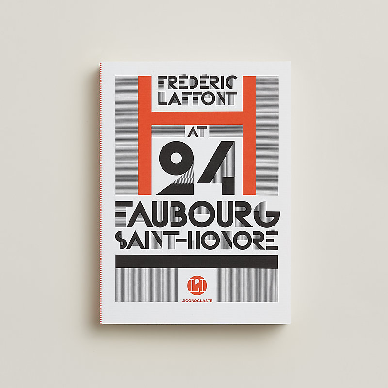 Libro "24 Faubourg Saint Honoré" en inglés