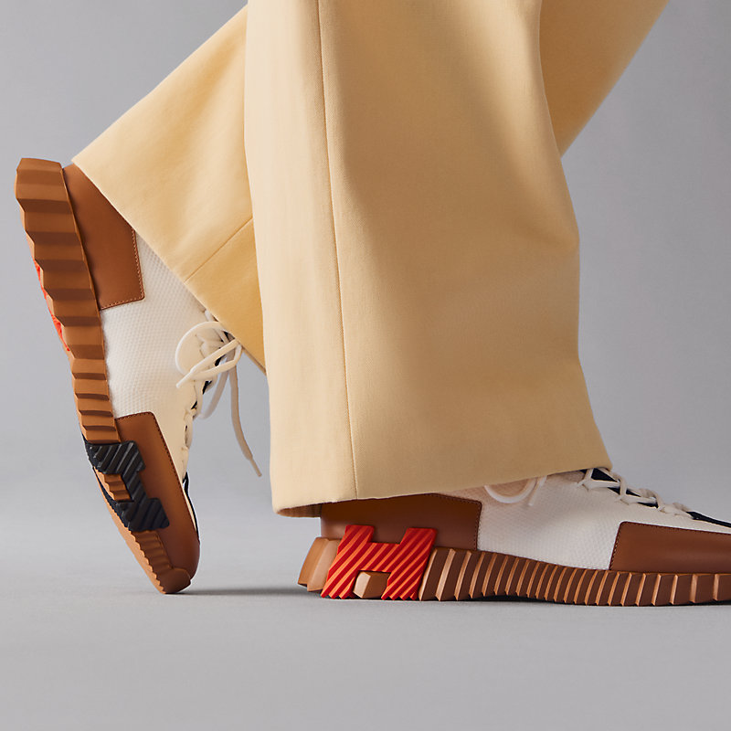 HERMES シュシュ ブラウン・ホワイト HERMES シュシュ ブラウン・ホワイト 2024 HERMES シュシュ ブラウン