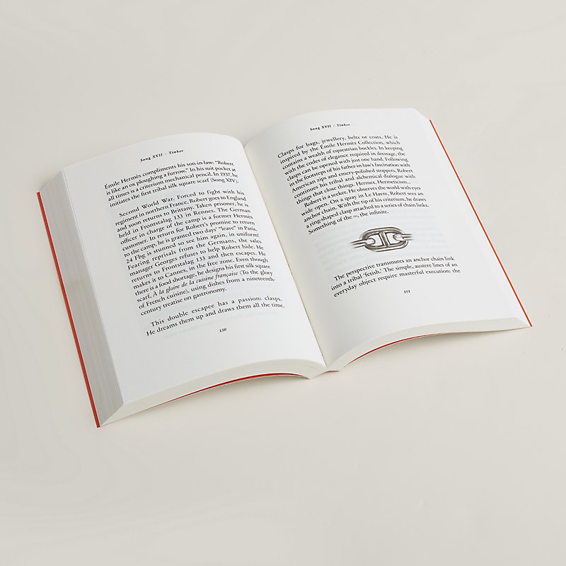 Livro "At 24 Faubourg Saint-Honoré", versão em inglês