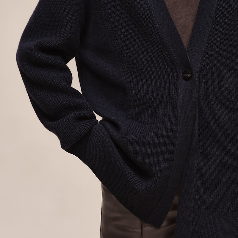 Long cardigan