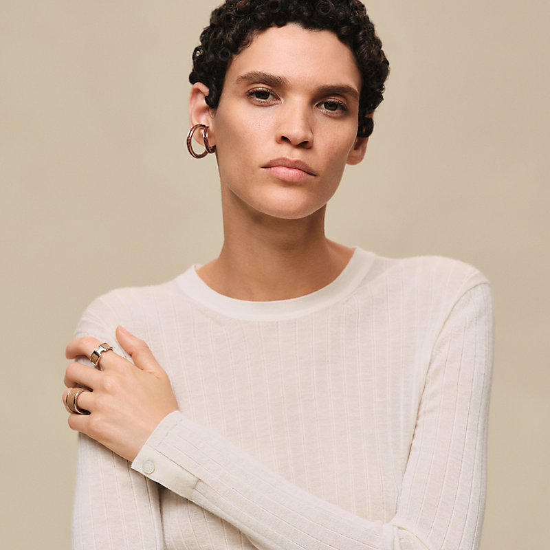 Long-sleeve sweater