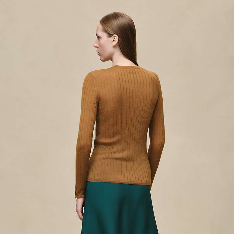 Long-sleeve sweater