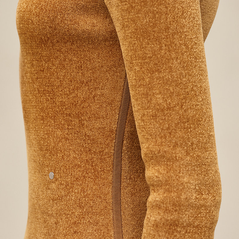 Long-sleeve sweater