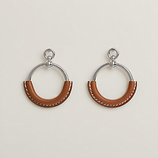 loop-earrings--070877CK34-worn