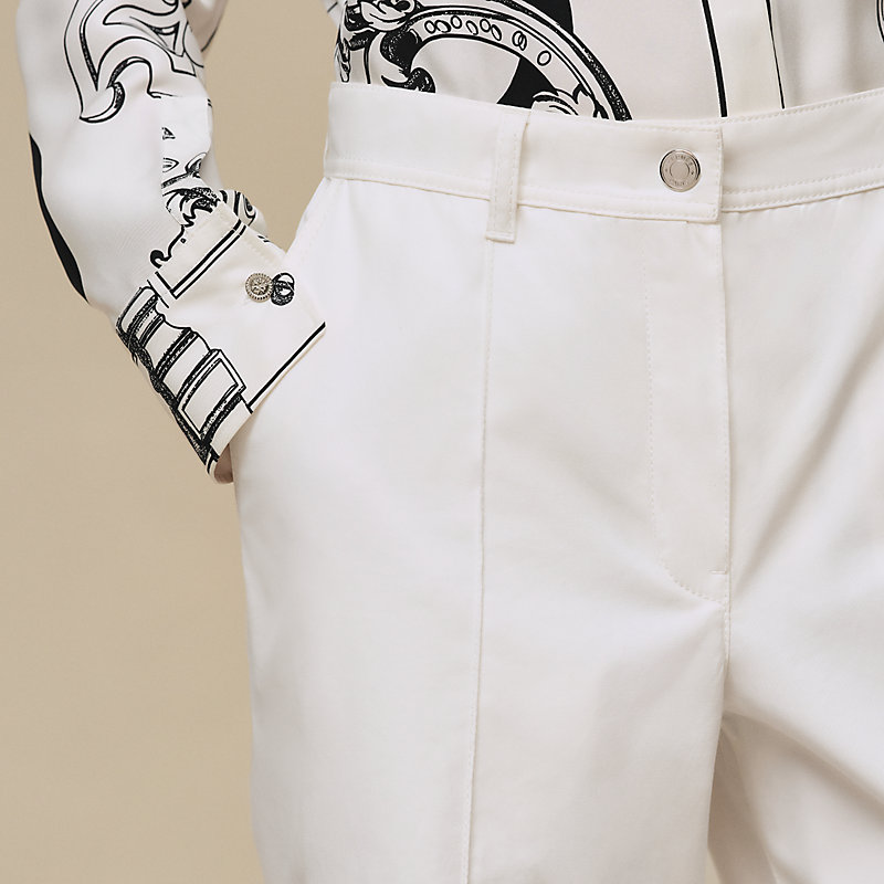Loose fit pants