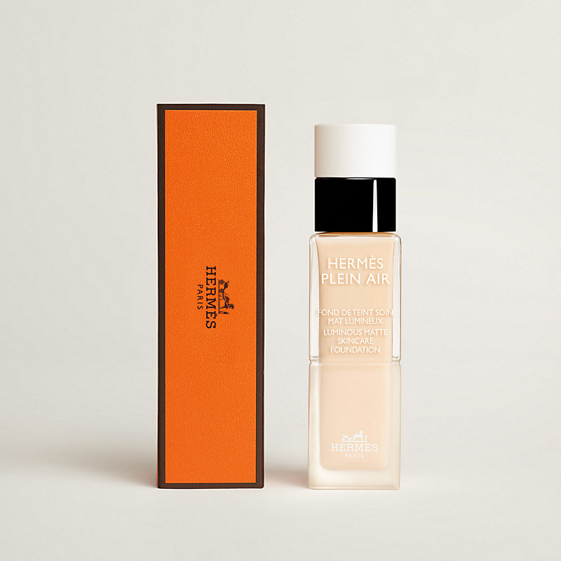 Luminous matte skincare foundation, 05C Nata | Hermès USA