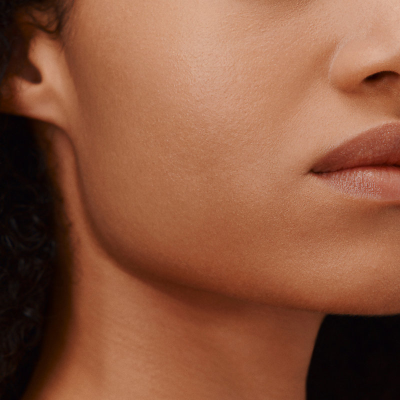 Luminous matte skincare foundation, 45C Seigle