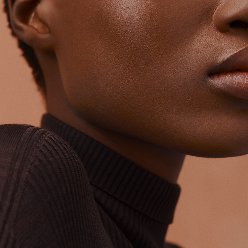Luminous matte skincare foundation, 81N Pécan