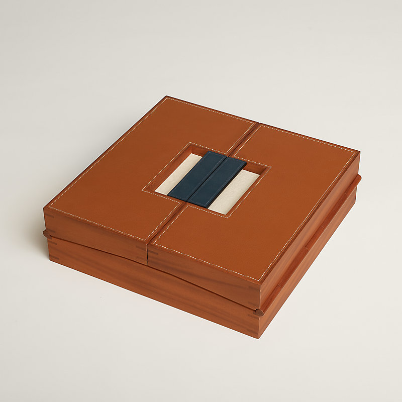 Hermes box from fragrance rectangle small empty