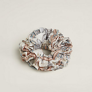Magnolia Grand Tralala scrunchie