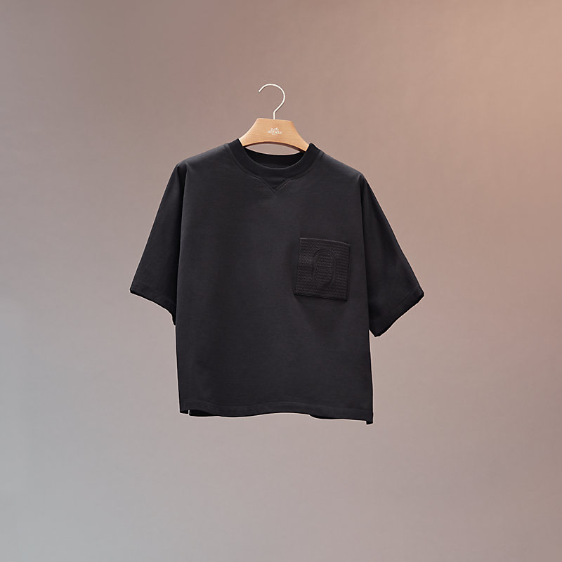maxi-embroidered-pocket-t-