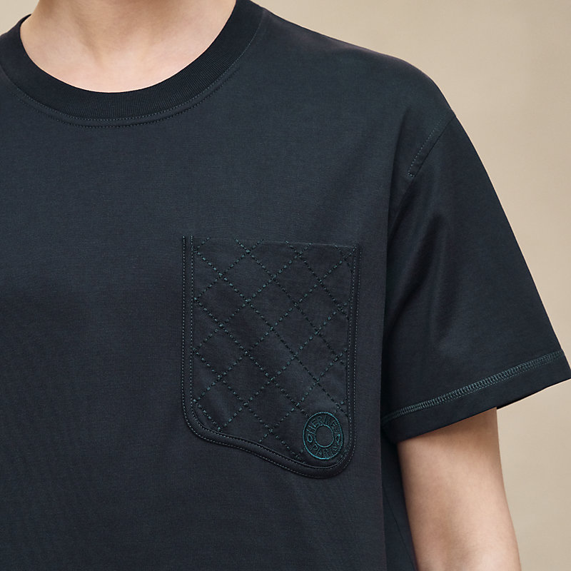 Maxi embroidered pocket t-shirt