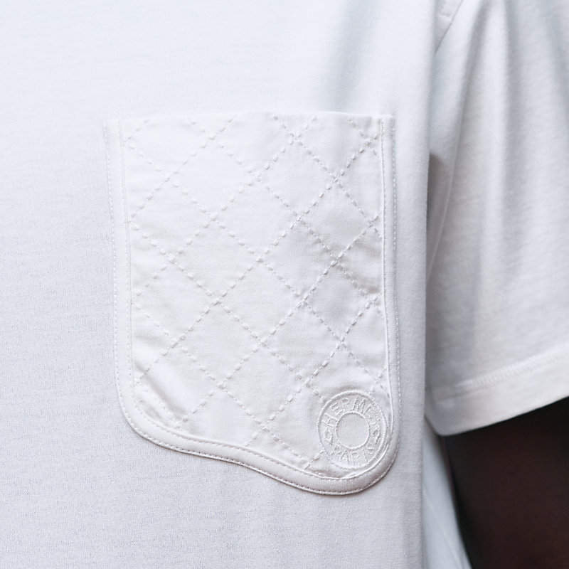 Maxi embroidered pocket t-shirt