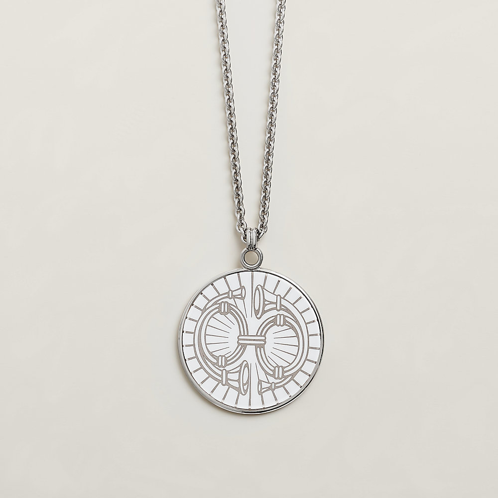 HERMES エルメス ネックレス ホワイト Medaille Bijou Deux Cors medaille-bijou-deux-cors-