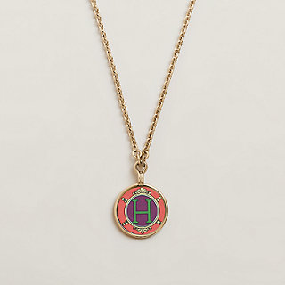 柄で遊ぶ上品さ【HERMES】ネックレス Medaille Mors a Jouets 魅力的なデザイン【HERMES】ネックレス☆Medaille Mors a Jouets