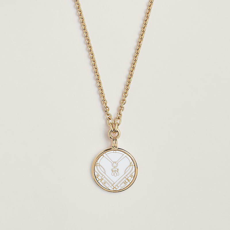 魅力的なデザイン【HERMES】ネックレス☆Medaille Mors a Jouets Medaille Mors a Jouets necklace | Hermès Canada