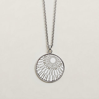 HERMES☆Medaille OP'H ネックレス、スモールモデル Medaille OP'H necklace, small model | Hermès Canada