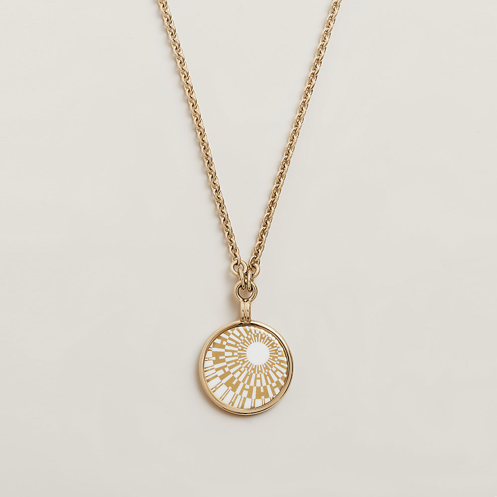 Medaille OP'H necklace, small model | Hermès Canada