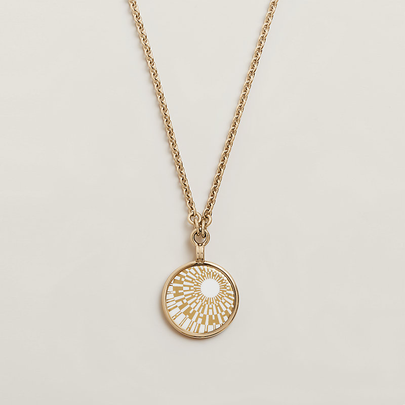 【HERMES】Medaille OP'H necklace, small model Medaille OP'H necklace, small model | Hermès Canada