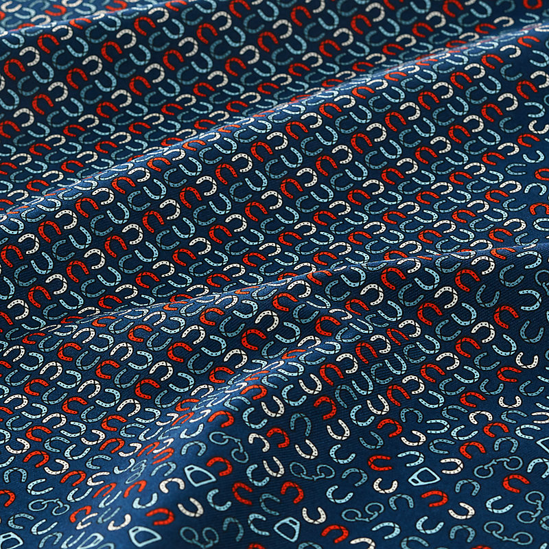 Metal en Vrac pocket square 45