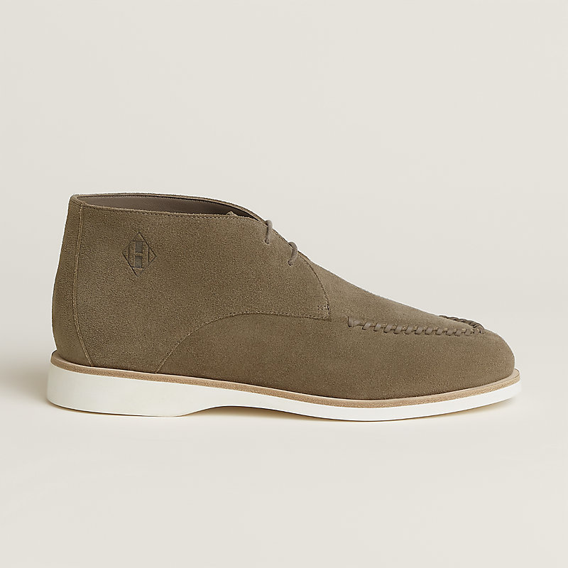Middle derby shoe