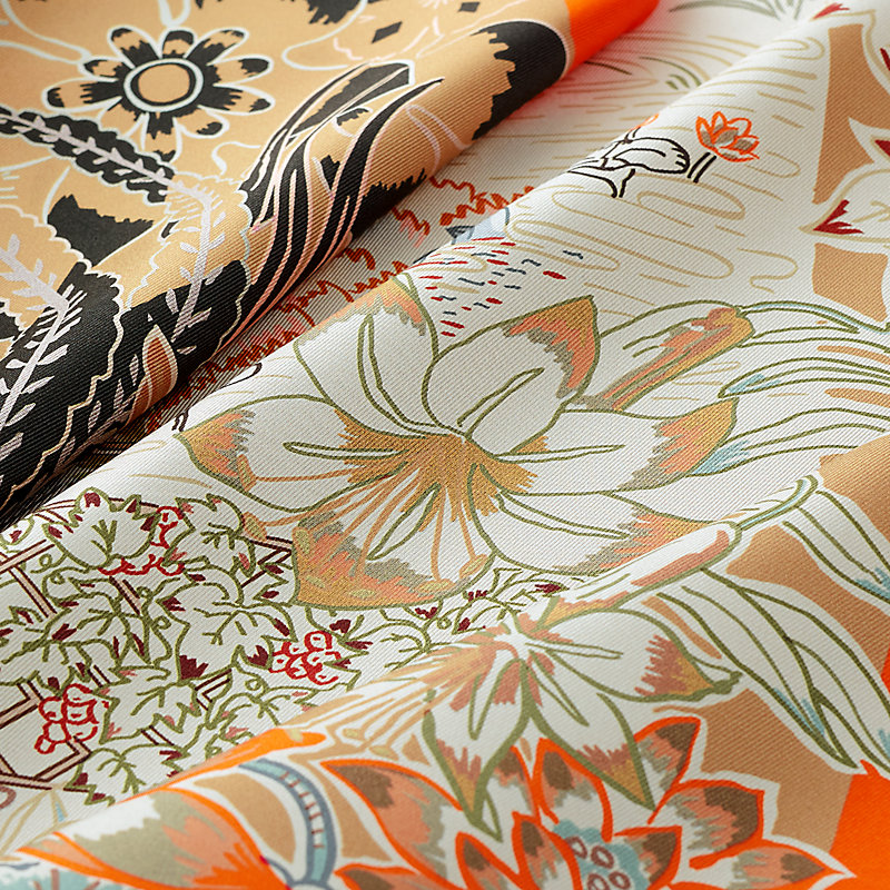 Mille Feuilles de Soie double face scarf 90