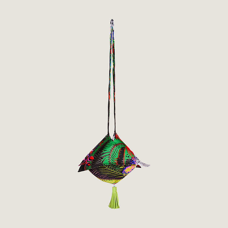 Minaudière en soie