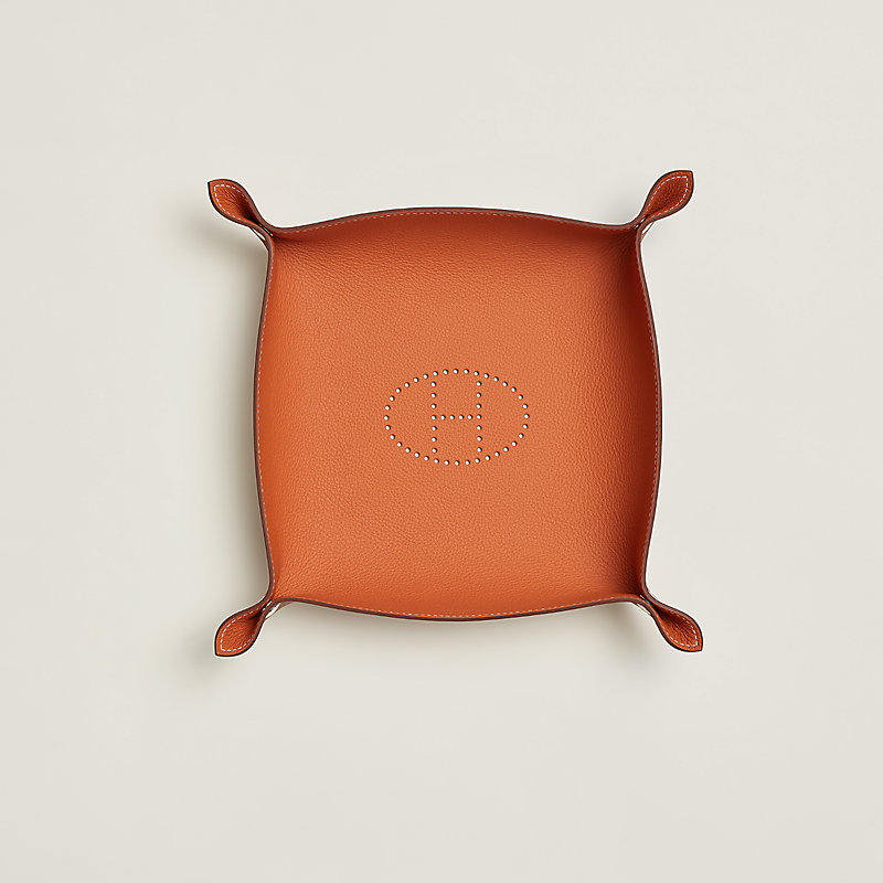 Mises et Relances Desk change tray