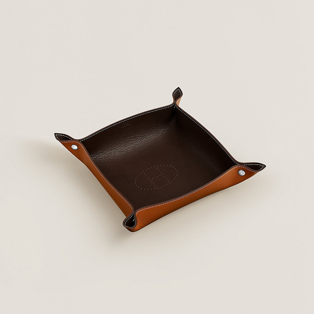Hermes Mises et Relances H Evelyne change tray