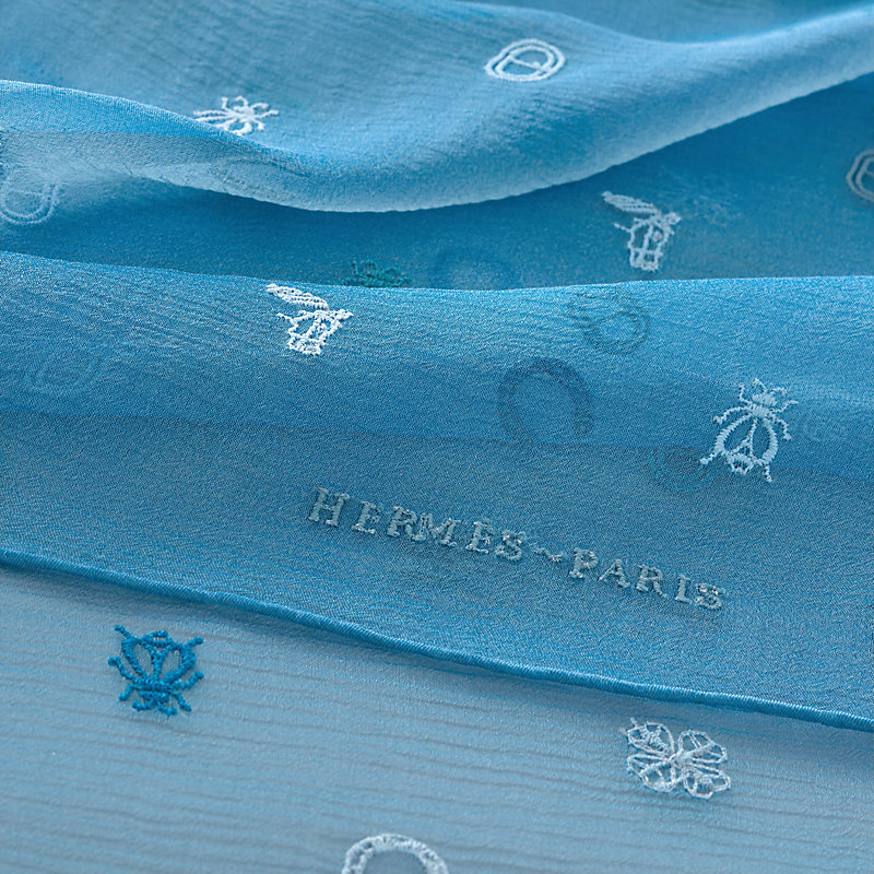 Multicharms embroidered scarf 100