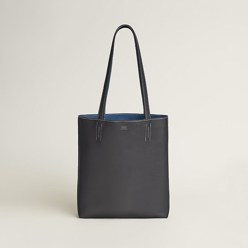 2つの表情を楽しむ【HERMES】Neo Double Sens 35 トート Neo Double Sens 35 bicolor bag - Blue | Hermès Canada