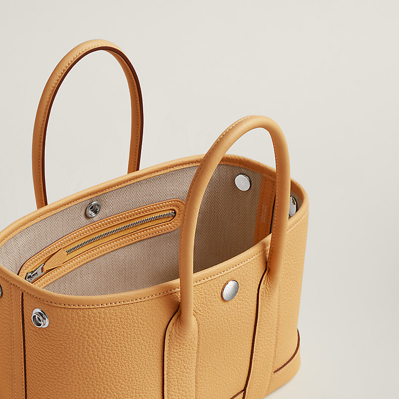 Neo Garden 23 bag