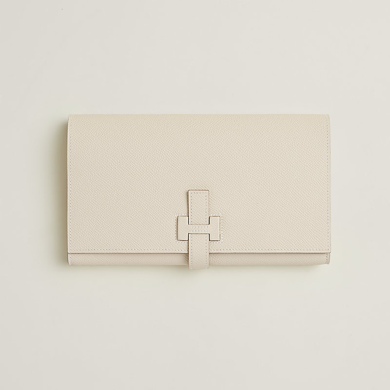 【大人気&可愛い】HERMES H Passant ウォレットToutenmain New H Passant Toutenmain wallet | Hermès Canada