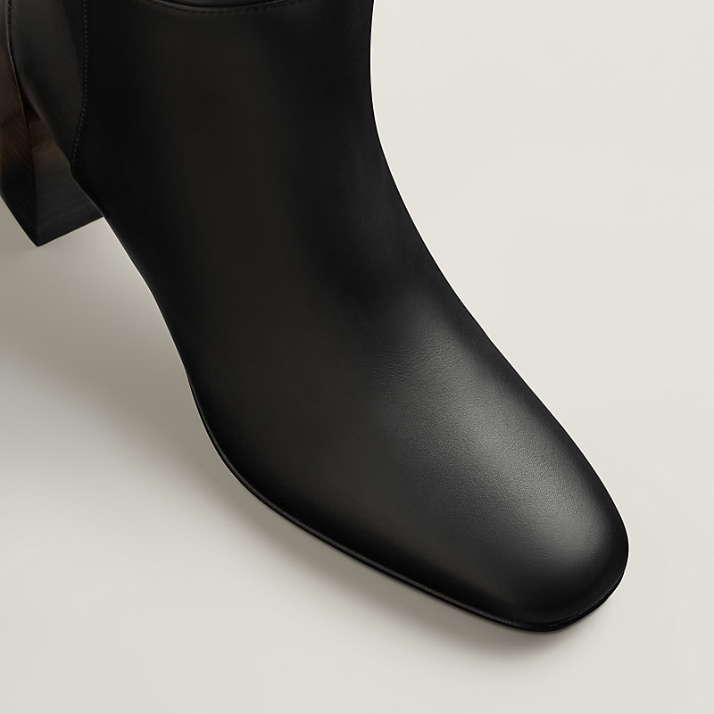 Nueva 60 boot