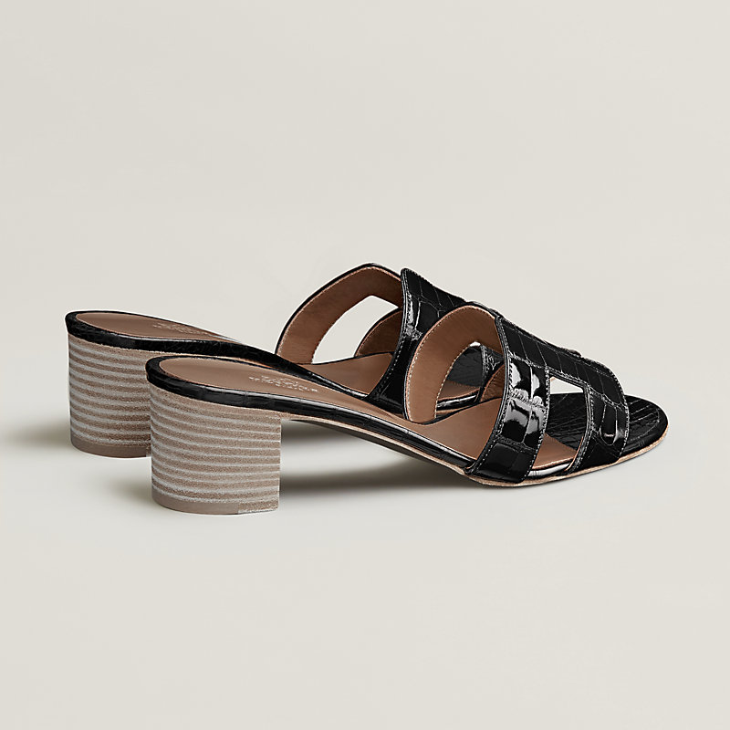 Oasis sandal
