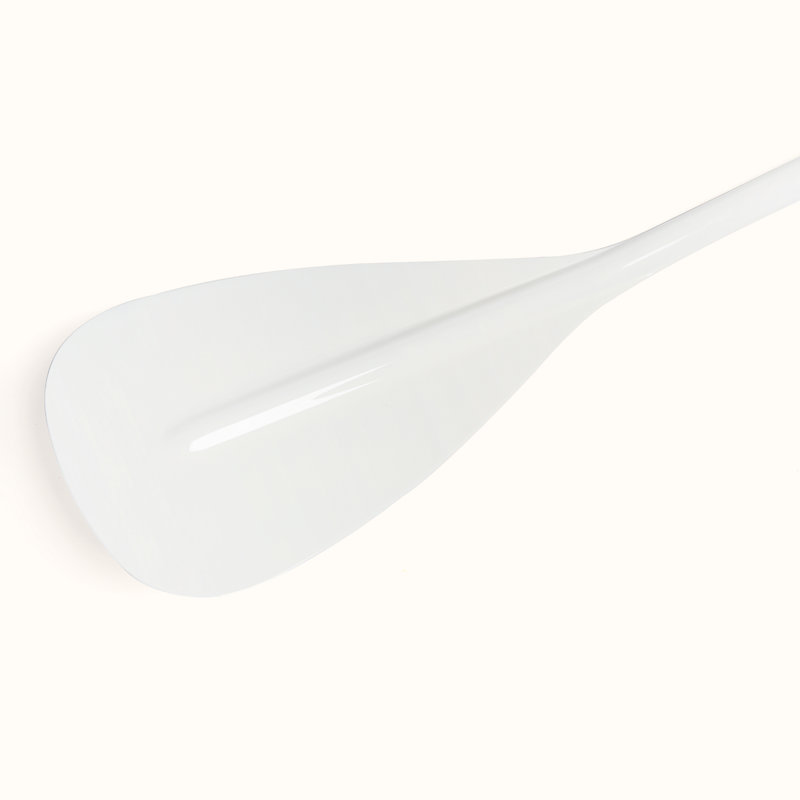 Odyssee Eau paddle board and paddle