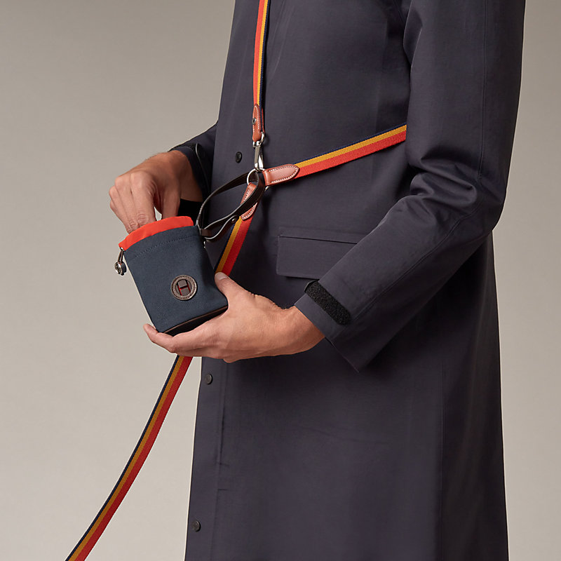 【普段使いを上質に♪】HERMES 犬用ポーチ On-the-go dog pouch On-the-go dog pouch | Hermès USA