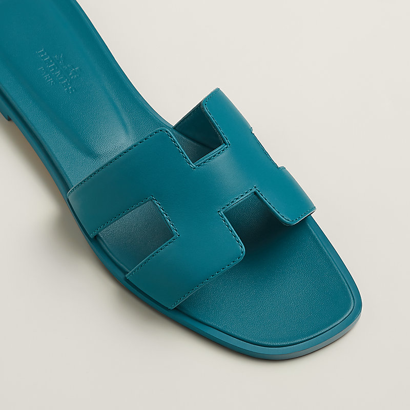 Oran sandal