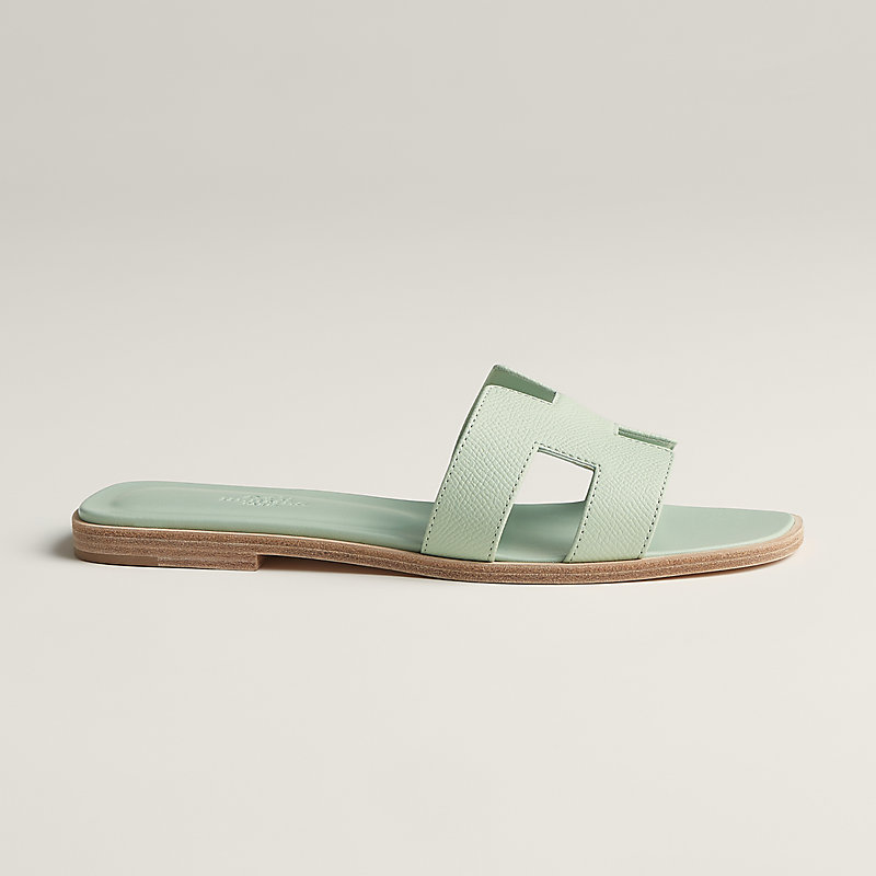 Oran sandal