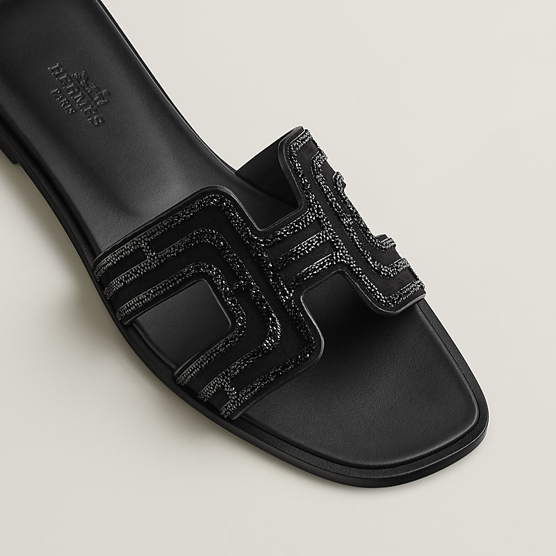 Oran sandal