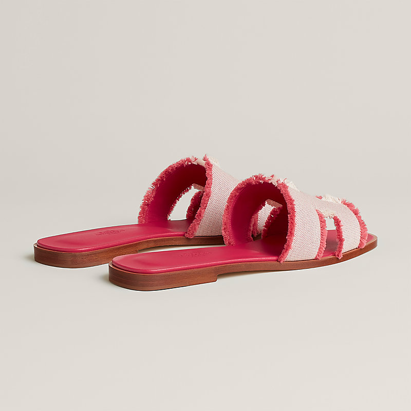 Oran sandal