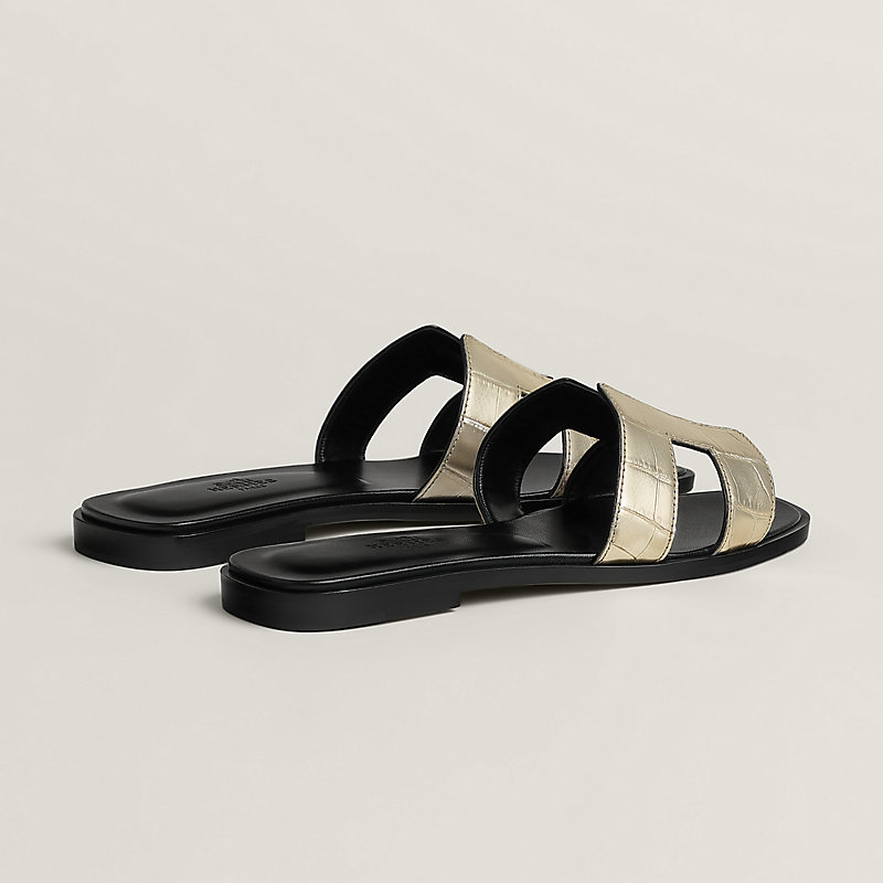 Oran sandal