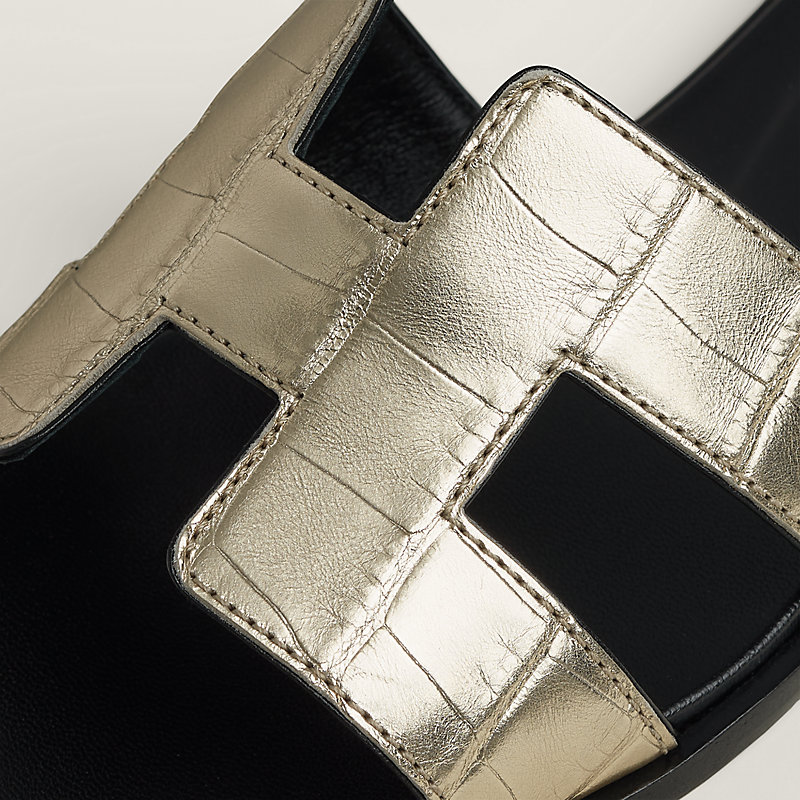 Oran sandal