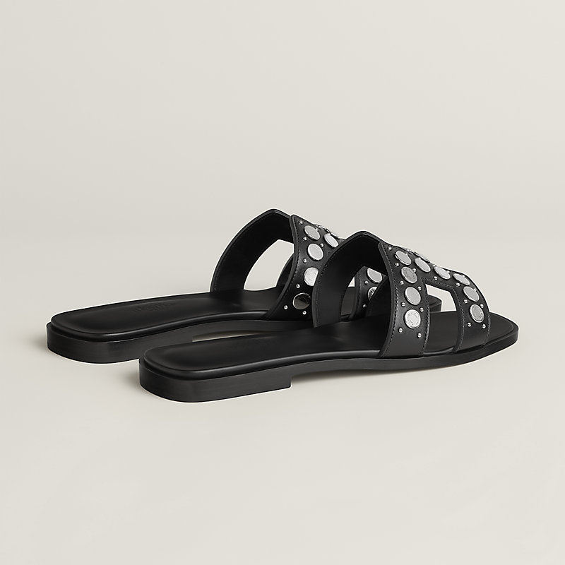 Oran sandal