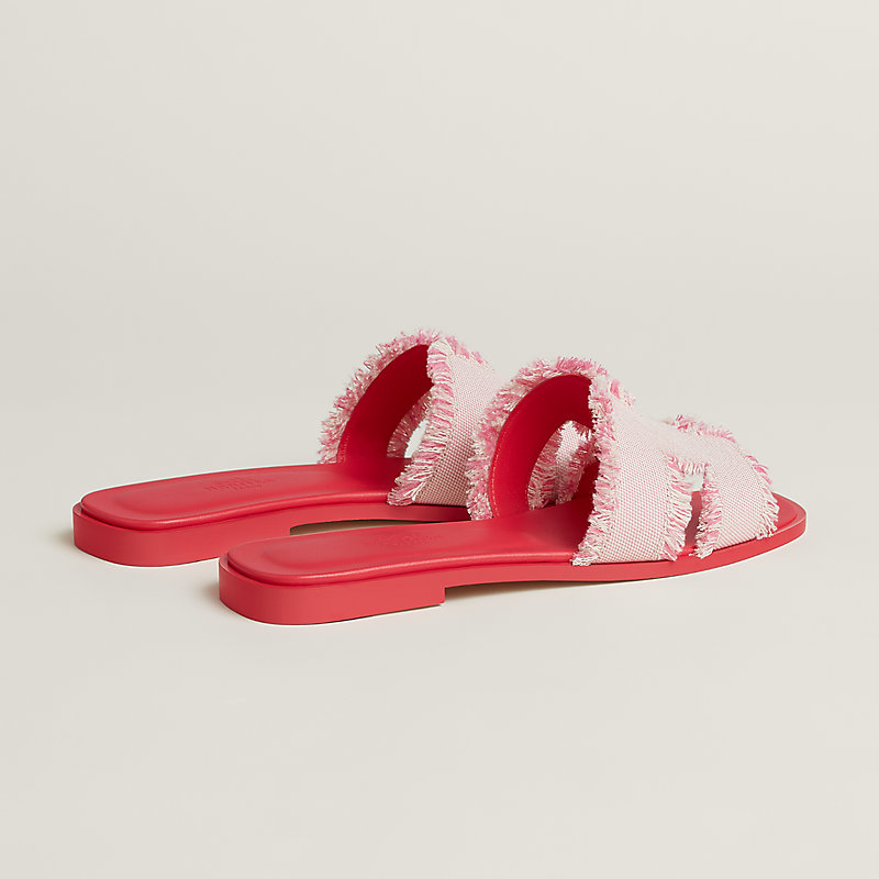 Oran sandal